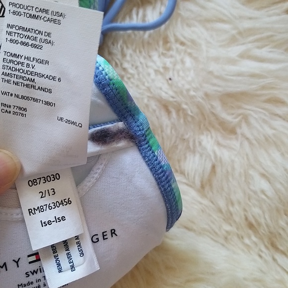 NEW SWIM TOP WITH REMOVABLE SOFT CUPS Tommy Hilfiger - M - Picture 7 of 8